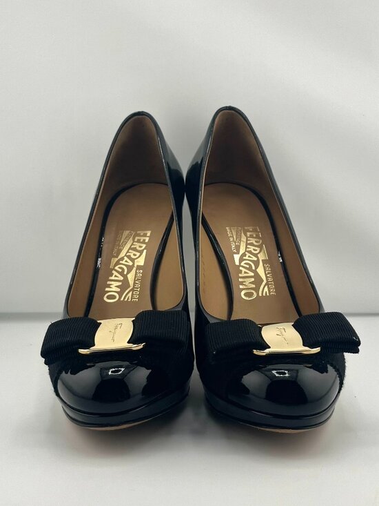 Salvatore Ferragamo Shoes - #S16 Salvatore Ferragamo Vara Bow Peep-Toe Pumps, Black